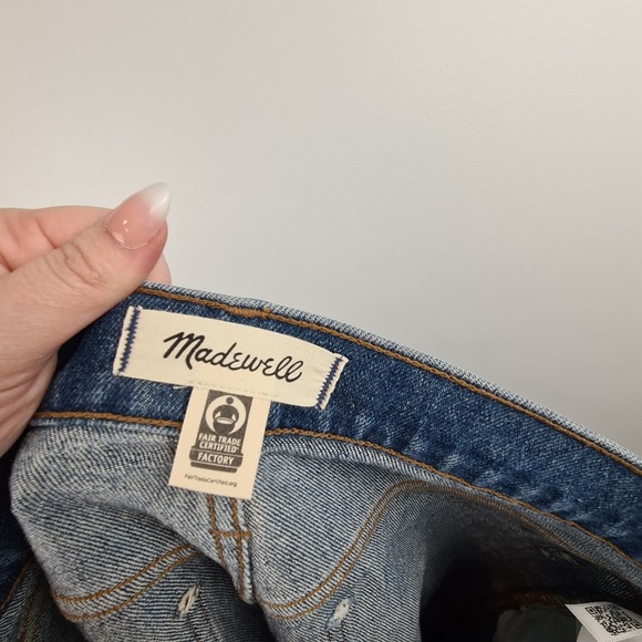 Madewell The Perfect Vintage Jean‎ Size 28 Tapered Leg Medium Wash Fitted Denim - Picture 8 of 10